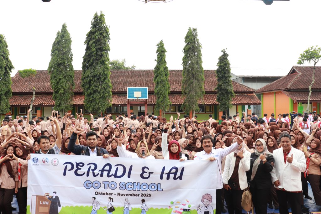 SMK Negeri Jumo Gelar Sosialisasi Bahaya Narkoba Bersama PERADI dan IAI melalui Program “Go To School”